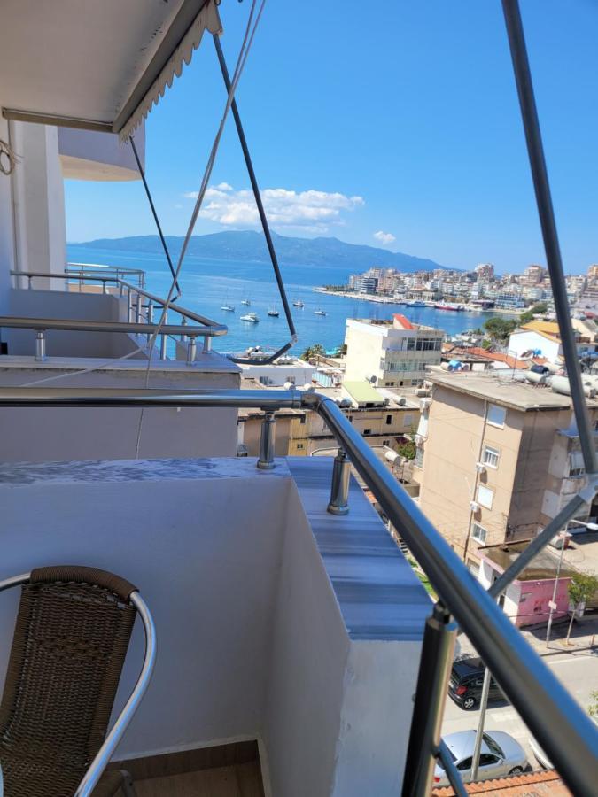 Marina Apartment Sarande Bagian luar foto