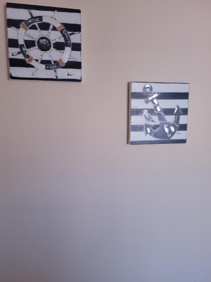 Marina Apartment Sarande Bagian luar foto